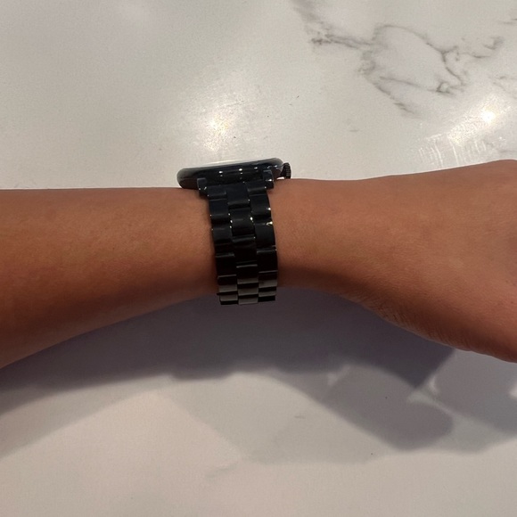 Marc by Marc Jacobs Black Dial Ion plated watch - Picture 3 of 11